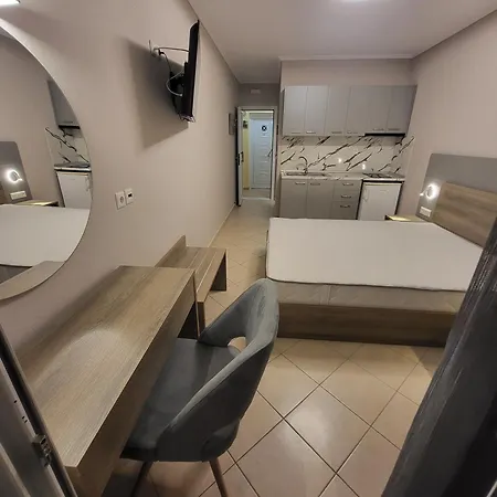 House Spanos * Sarti