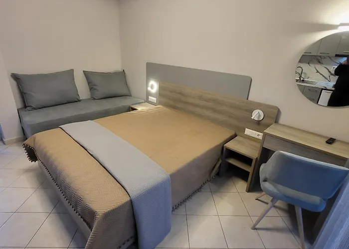 House Spanos Apartman Szárti