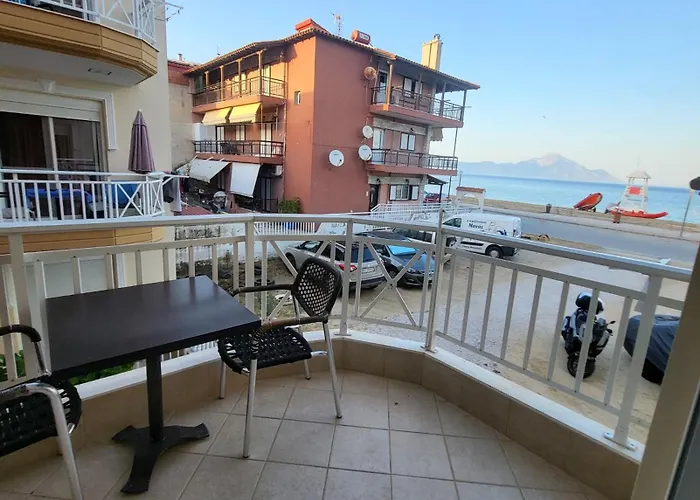 House Spanos * 萨尔蒂