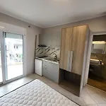 House Spanos Apartamento