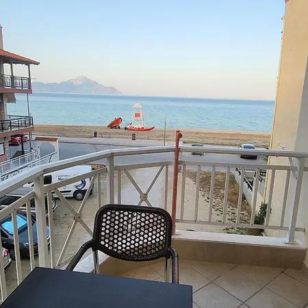 House Spanos Apartament