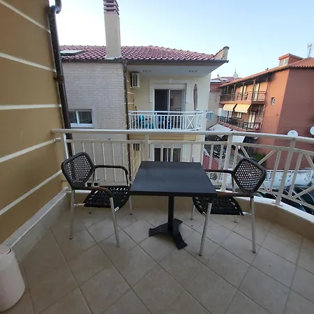 Apartament House Spanos *