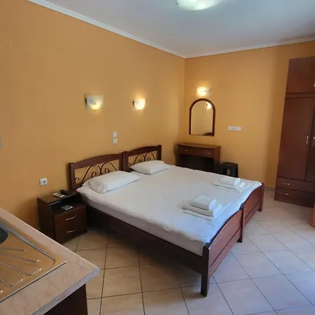 House Spanos Sarti